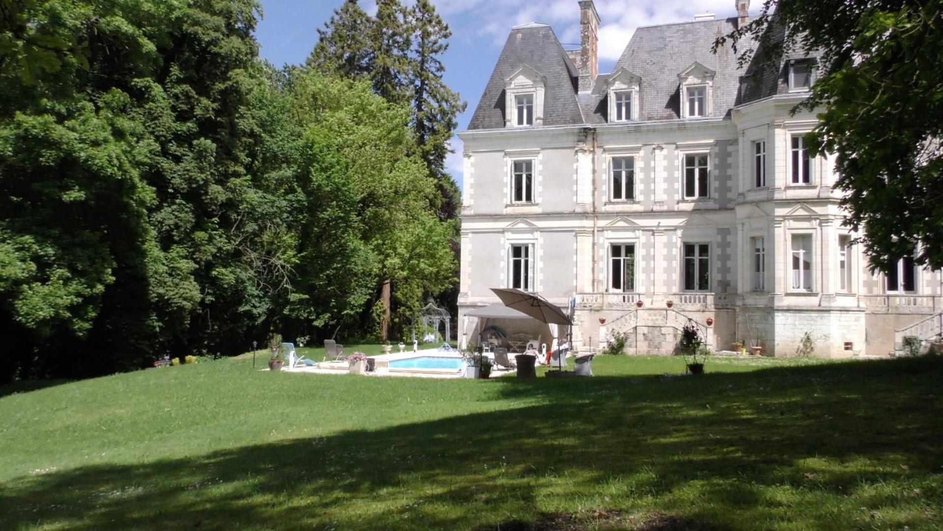 Chateau De Saint-Bohaire Exterior photo