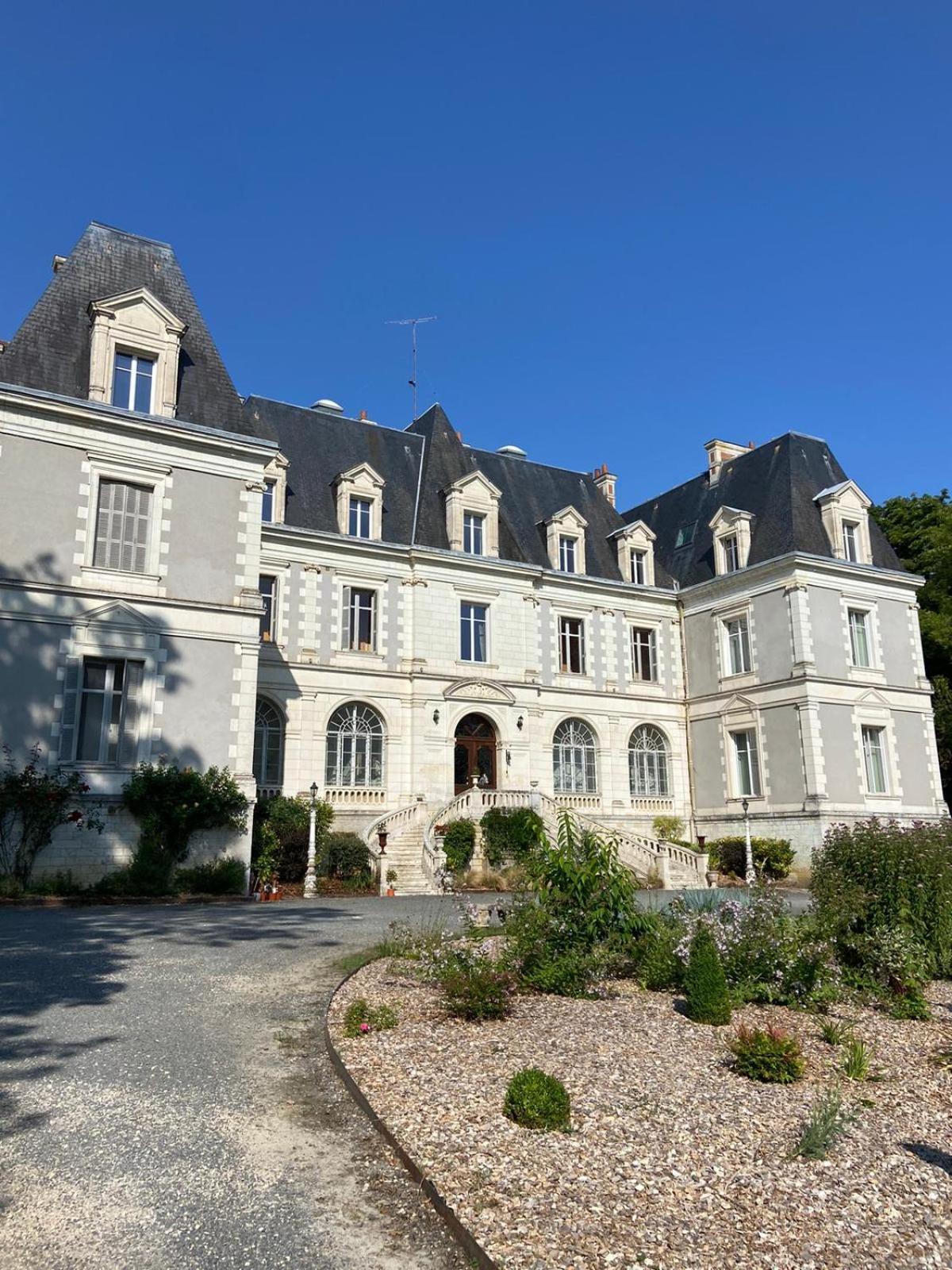 Chateau De Saint-Bohaire Exterior photo