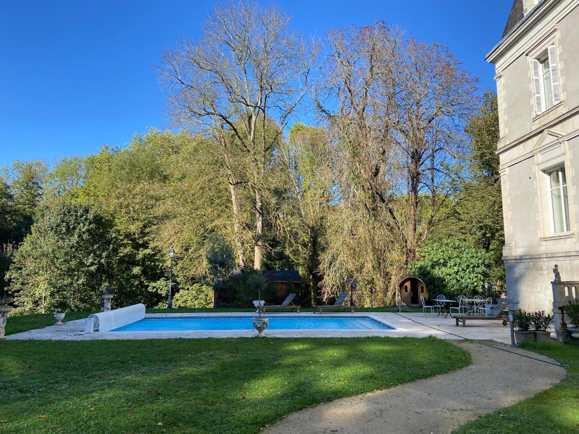 Chateau De Saint-Bohaire Exterior photo