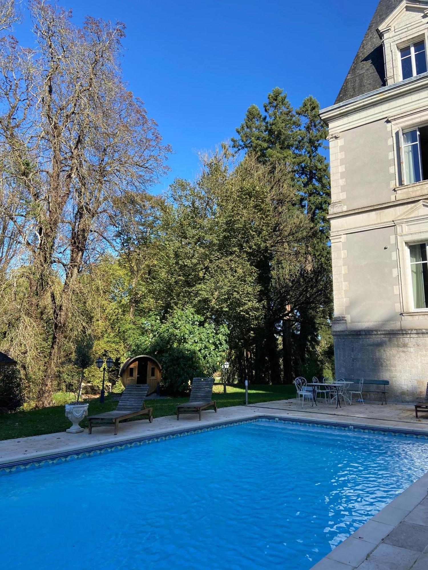 Chateau De Saint-Bohaire Exterior photo
