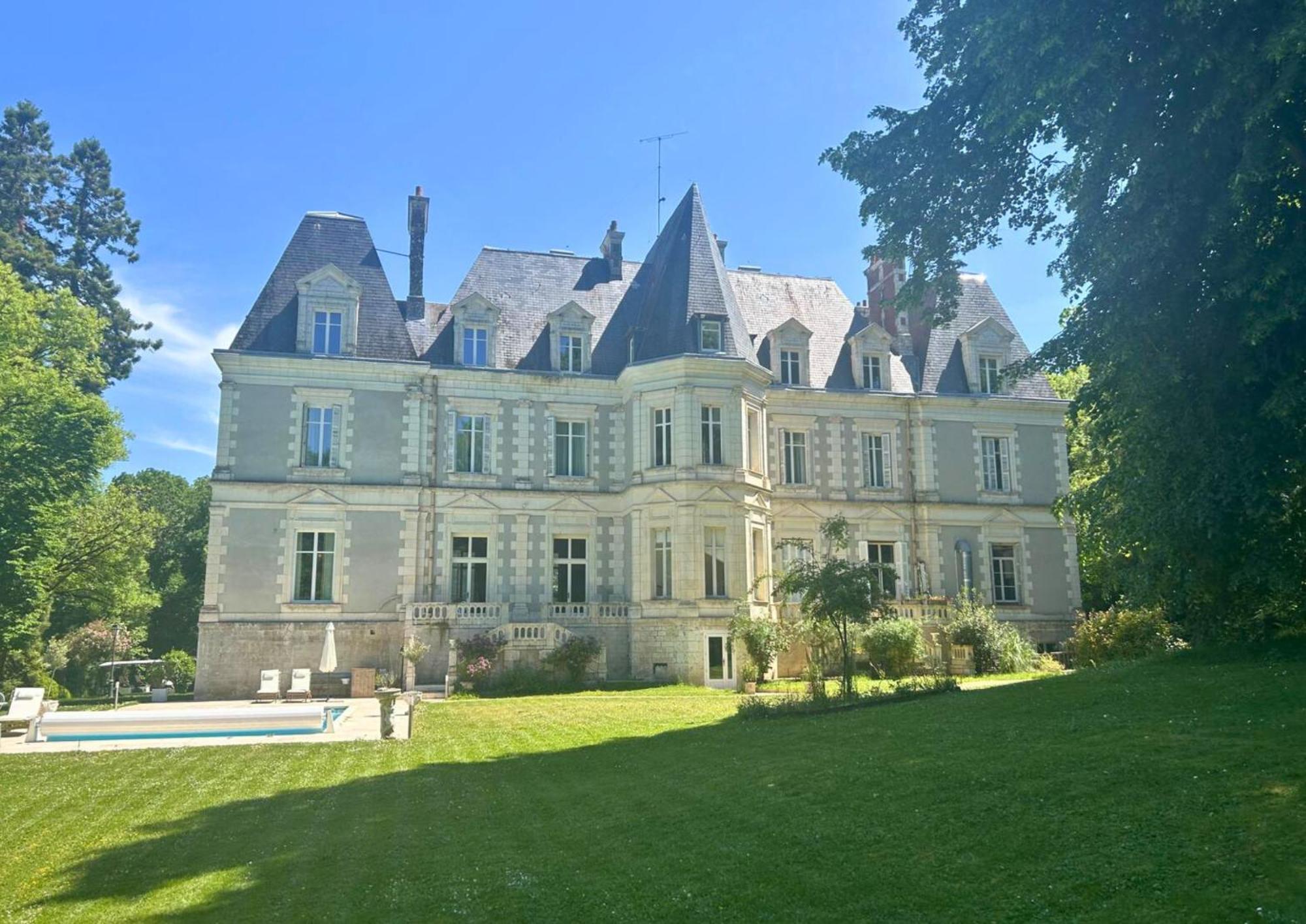 Chateau De Saint-Bohaire Exterior photo