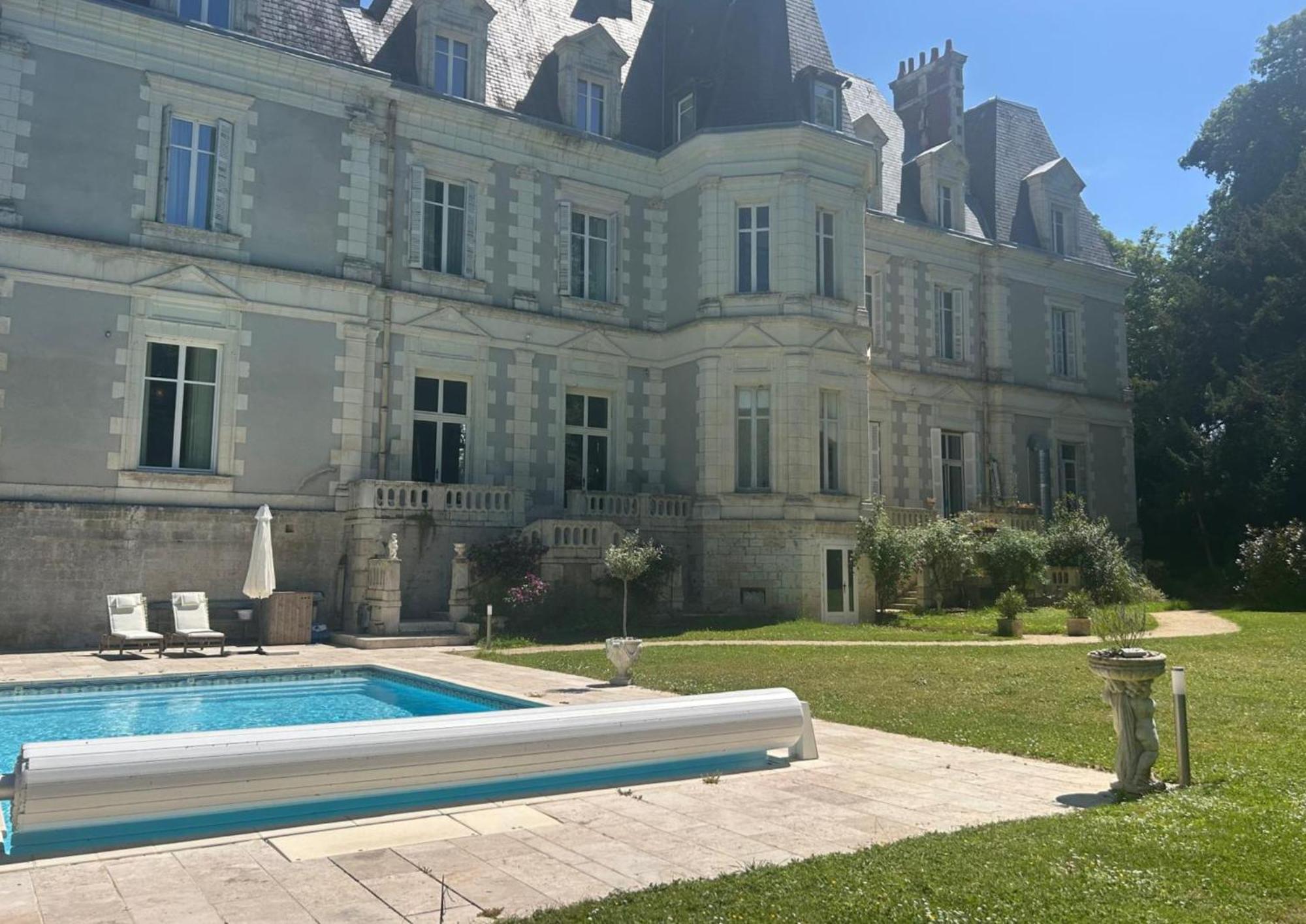 Chateau De Saint-Bohaire Exterior photo