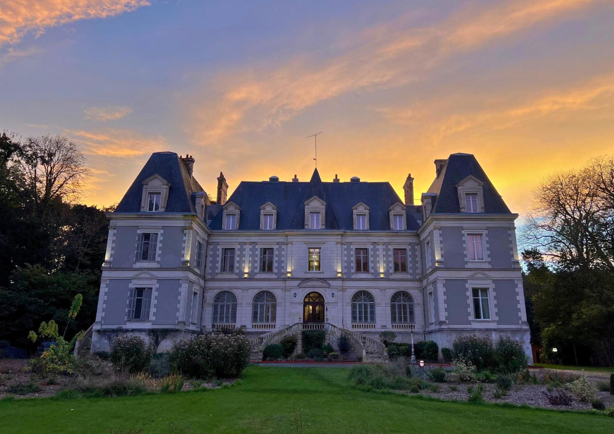 Chateau De Saint-Bohaire Exterior photo